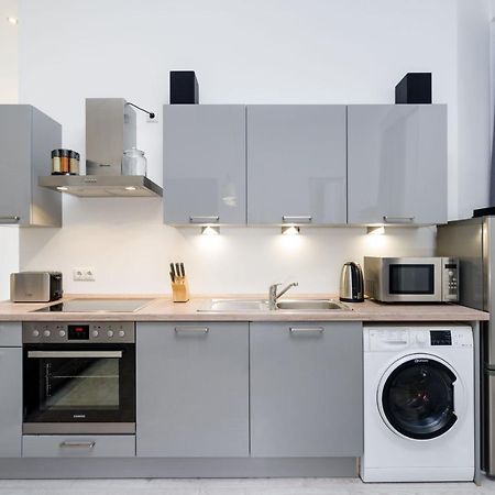 The Lohmeyerstr Hh, 2 Bed Rooms Up To 5 People Berlino Esterno foto