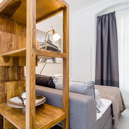 The Lohmeyerstr Hh, 2 Bed Rooms Up To 5 People Berlino Esterno foto