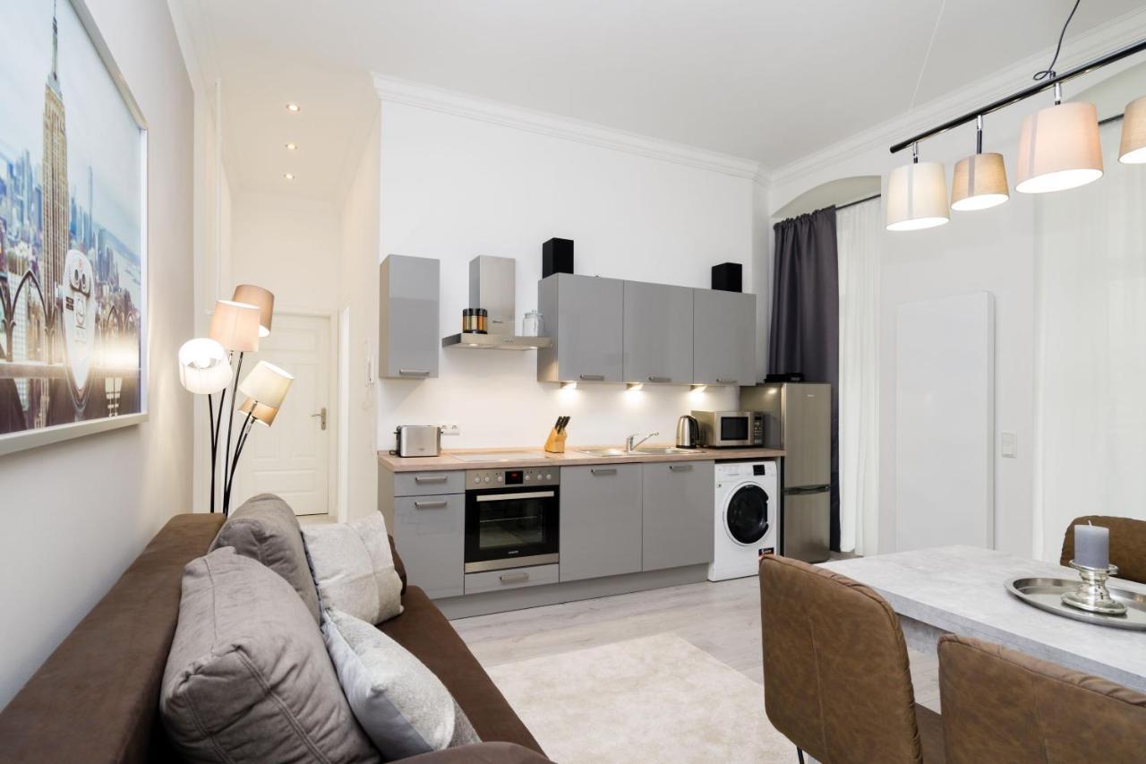 The Lohmeyerstr Hh, 2 Bed Rooms Up To 5 People Berlino Esterno foto