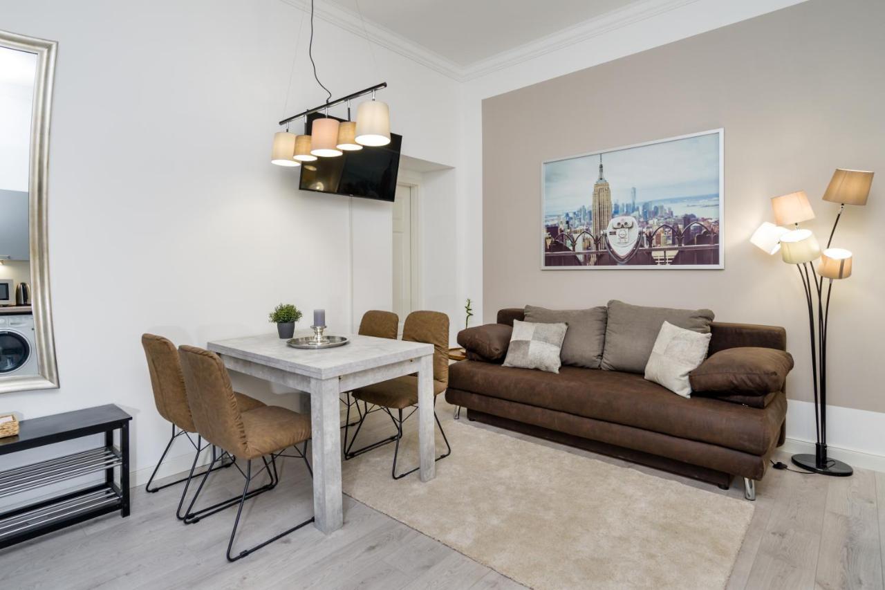 The Lohmeyerstr Hh, 2 Bed Rooms Up To 5 People Berlino Esterno foto