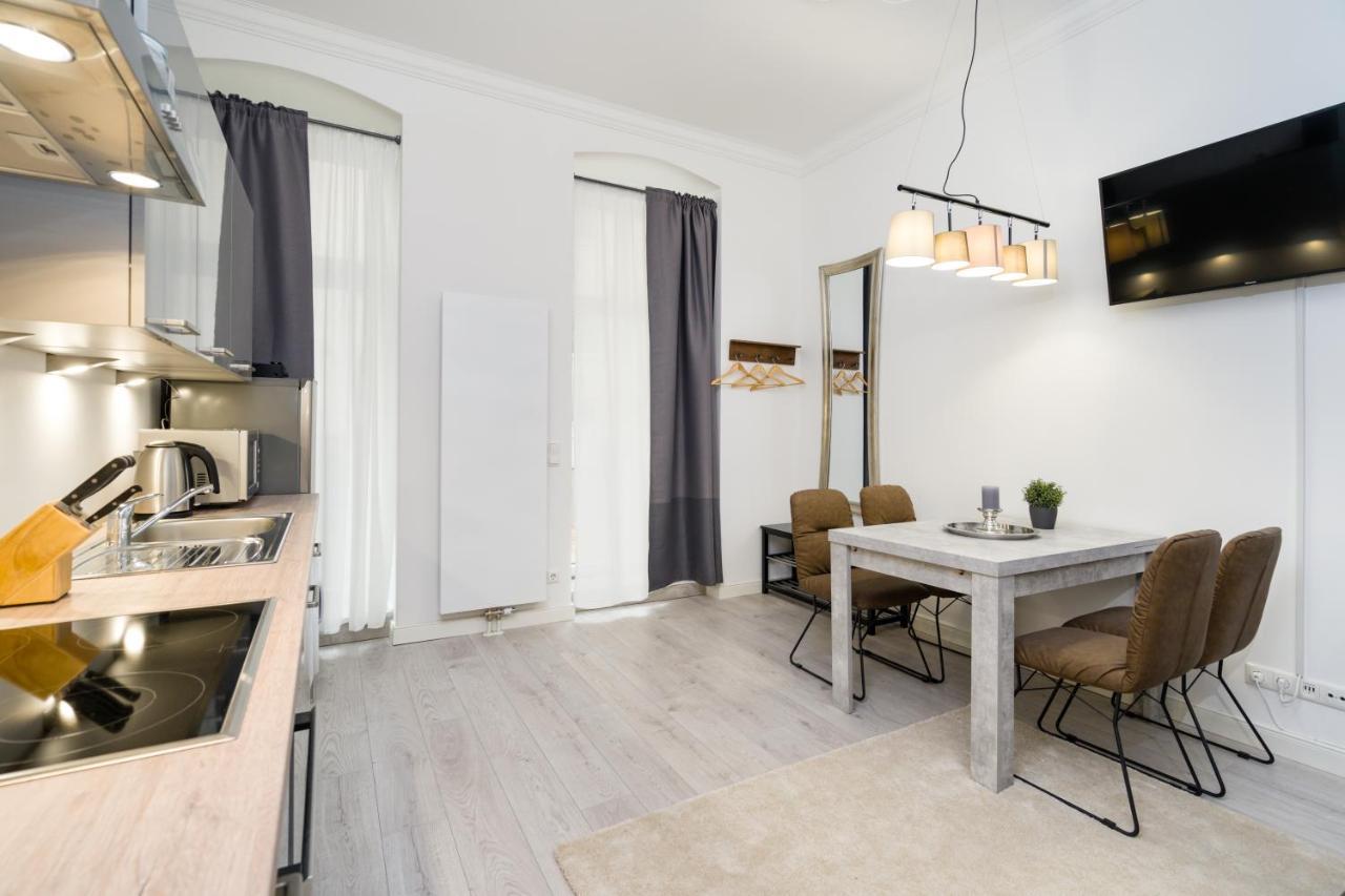 The Lohmeyerstr Hh, 2 Bed Rooms Up To 5 People Berlino Esterno foto